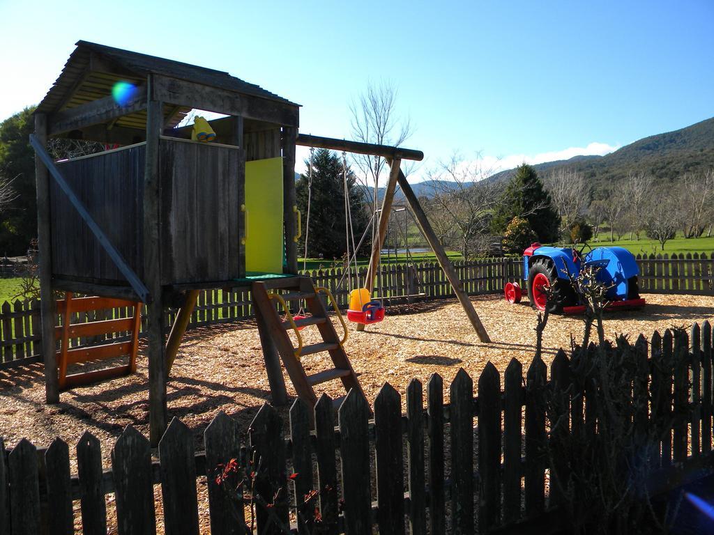 Sanctuary Park Cottages Healesville Bagian luar foto